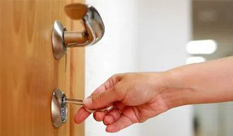 Metro Master Locksmith Houston, TX 713-470-0704 - 13-Re-Key-Locks