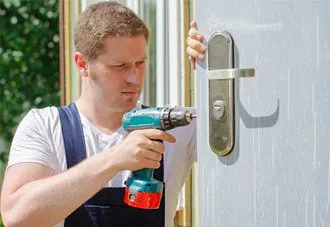 Metro Master Locksmith Houston, TX 713-470-0704 Metro Master Locksmith Houston, TX 713-470-0704 - 7-Lock-Changing